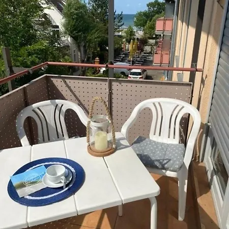 Ostseeblick, Hiddensee 49 *